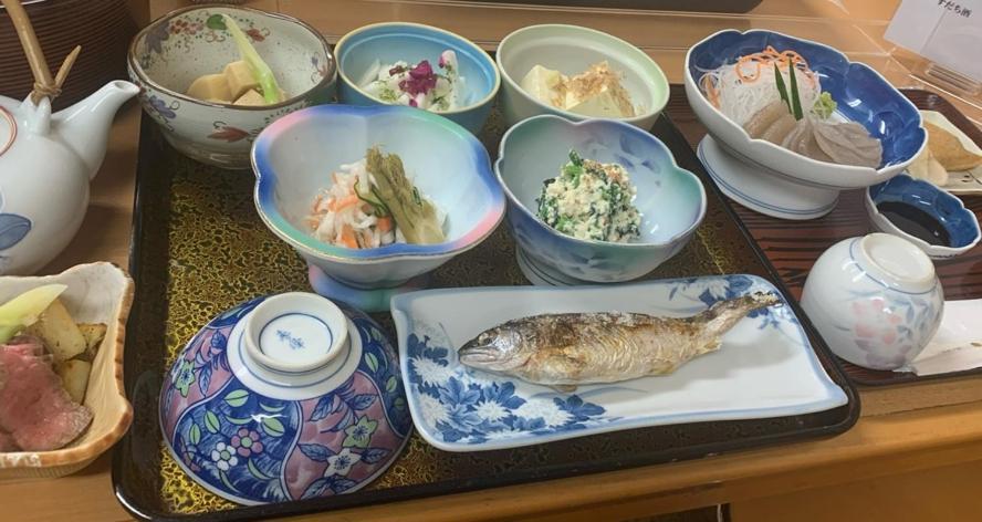 Iya Kankou Ryokan Miyoshi  Exteriör bild